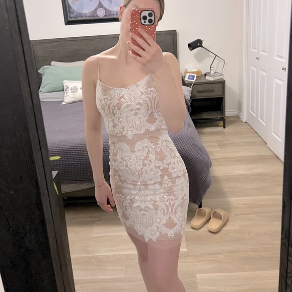 Showpo - Picture 3 of 3